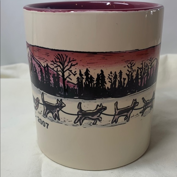 Eddie Bauer 2007 collectable coffee mug featuring winter dog sled scene. - Picture 2 of 10